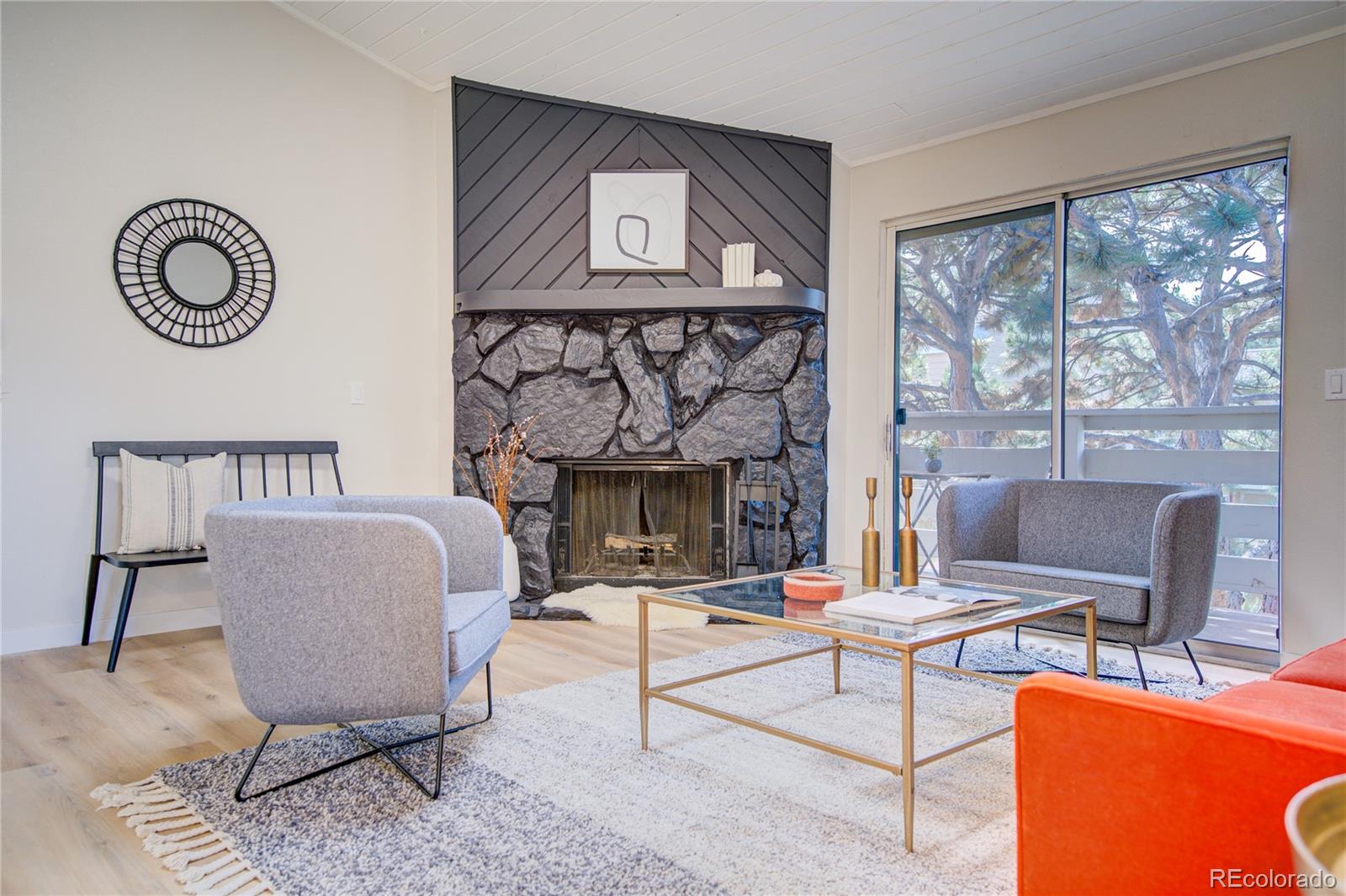 3338 S Ammons Street Unit: 11-203