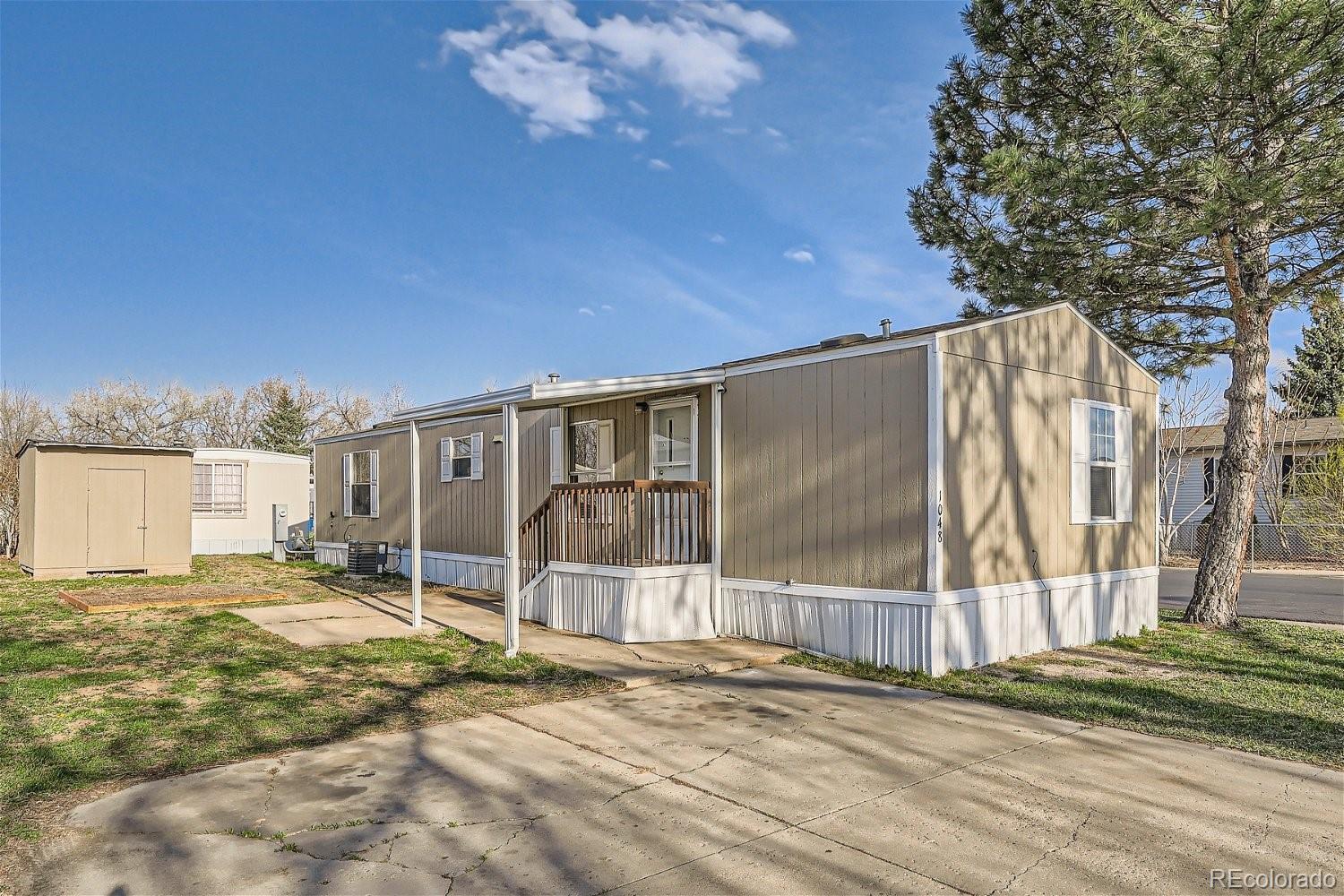 2885 E Midway Boulevard