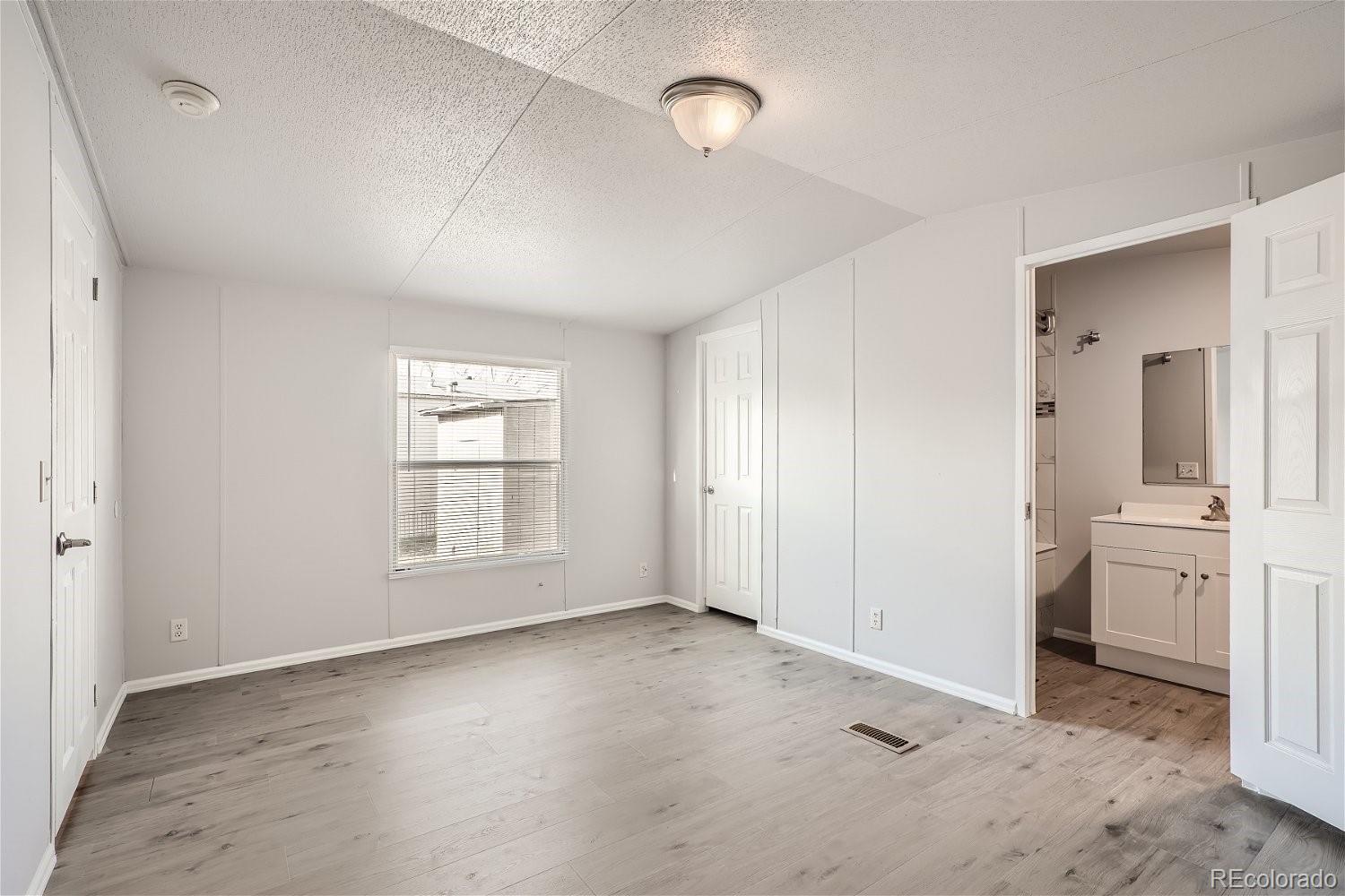 2885 E Midway Boulevard