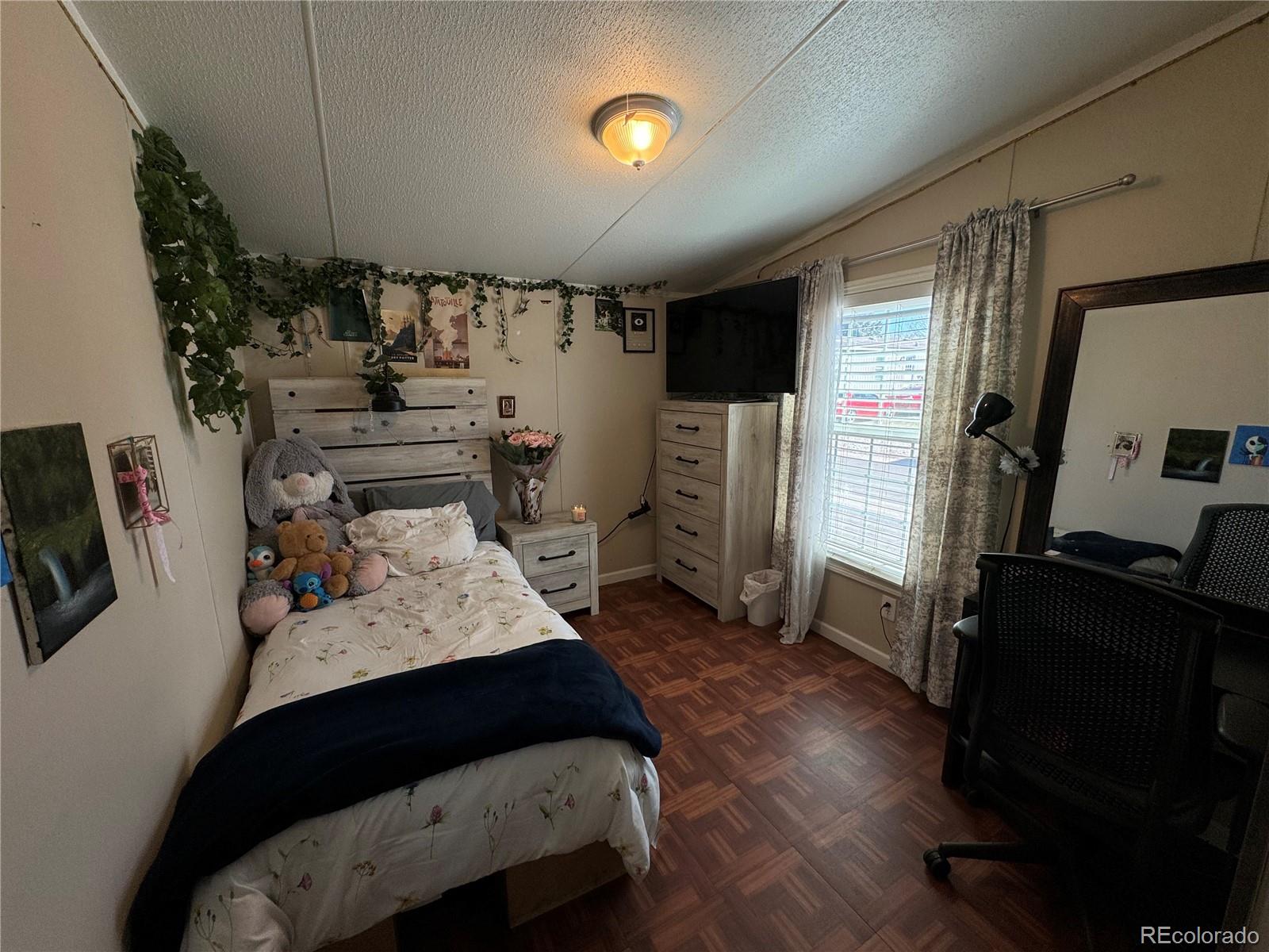 1921 Quintero Street