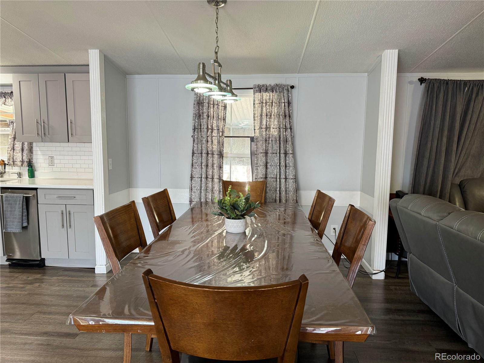 1921 Quintero Street