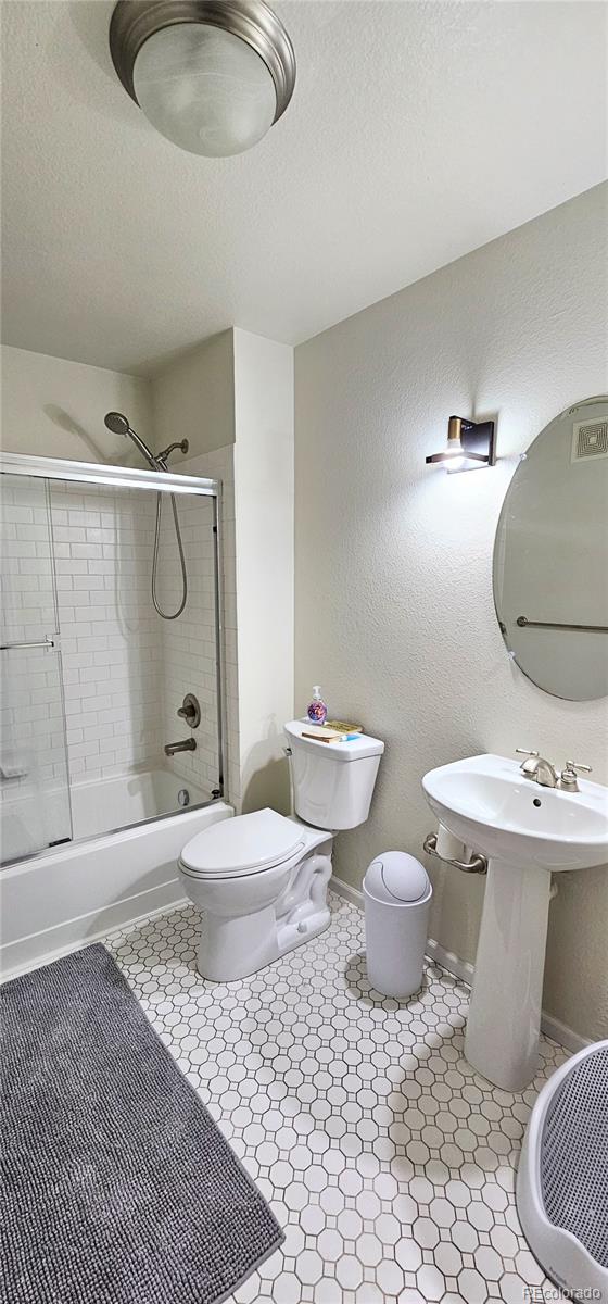 3875 S Dayton Street Unit: 103