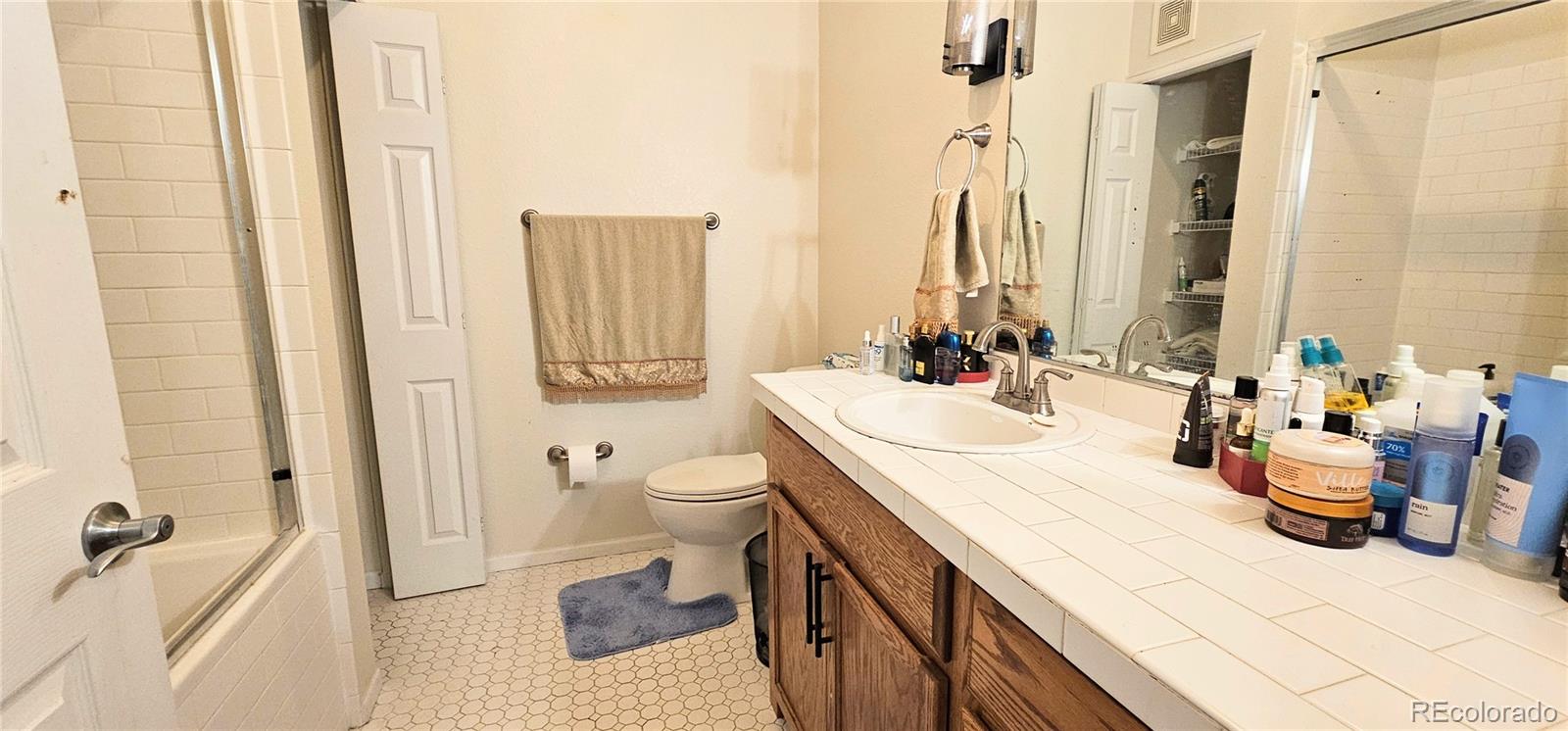 3875 S Dayton Street Unit: 103