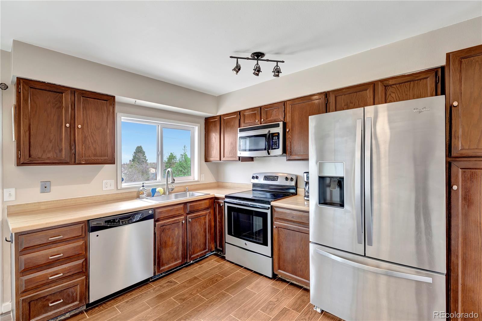 15511 E Jewell Place