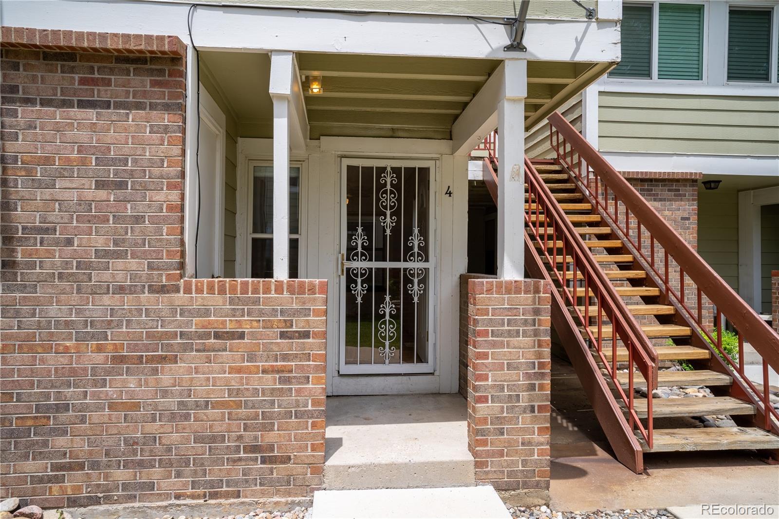 932 S Dearborn Way Unit: 4