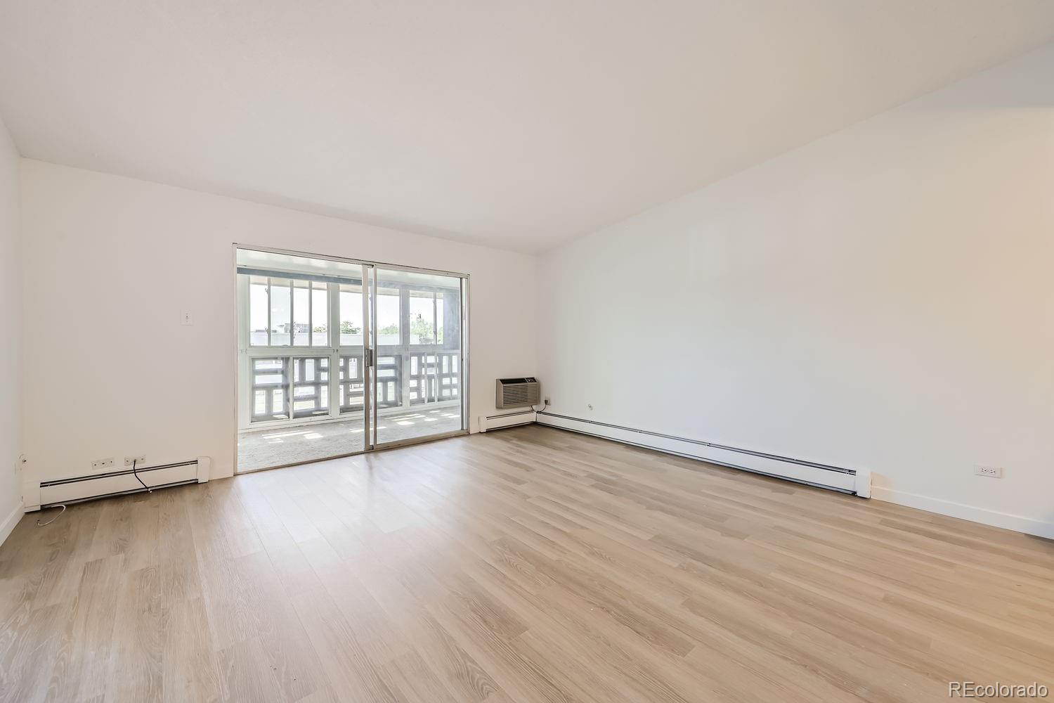 580 S Clinton Street Unit: 7D