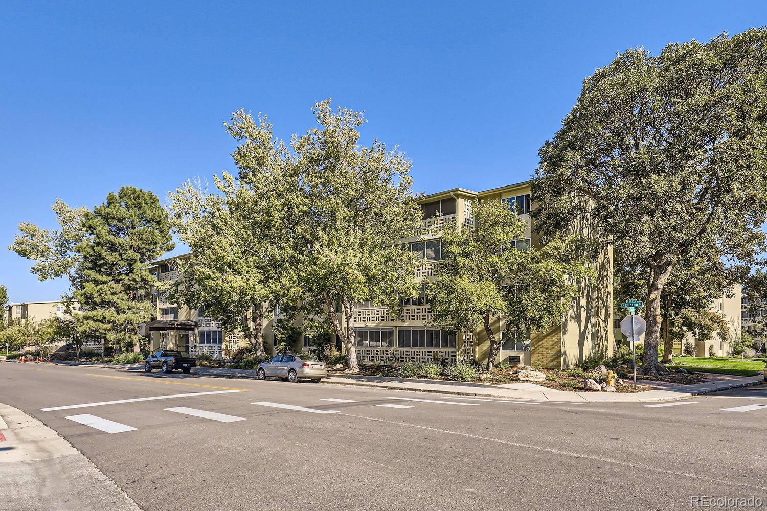 580 S Clinton Street Unit: 7D