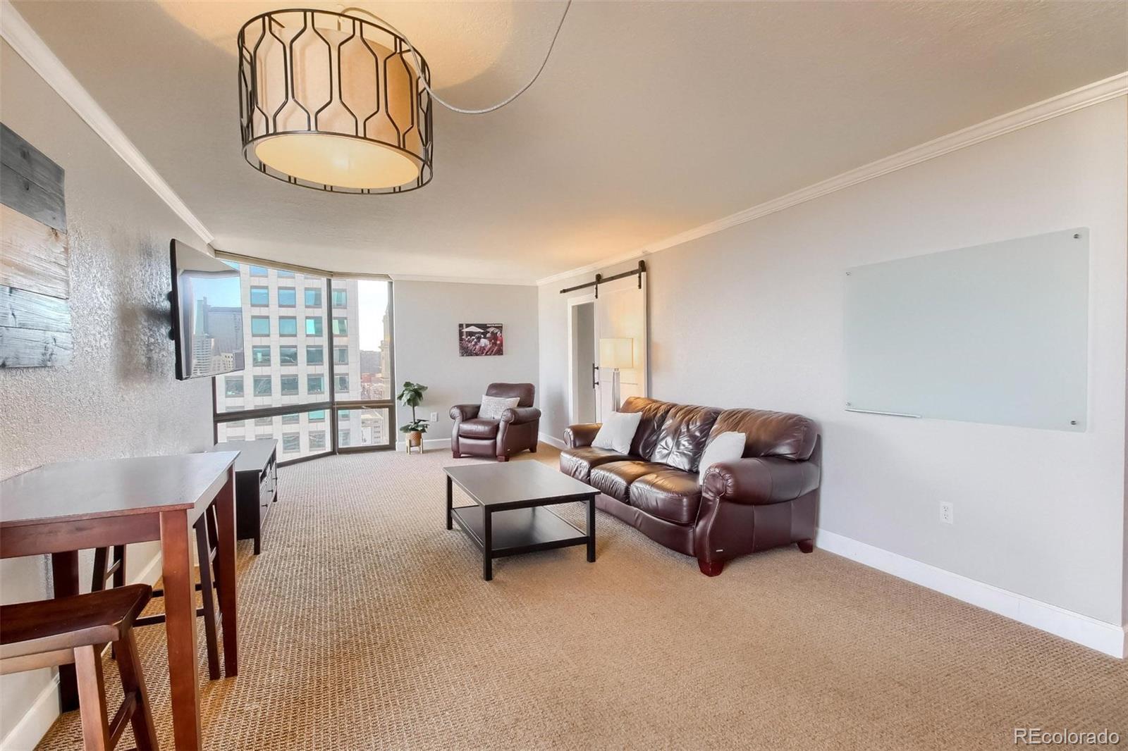 1625 Larimer Street Unit: 2505