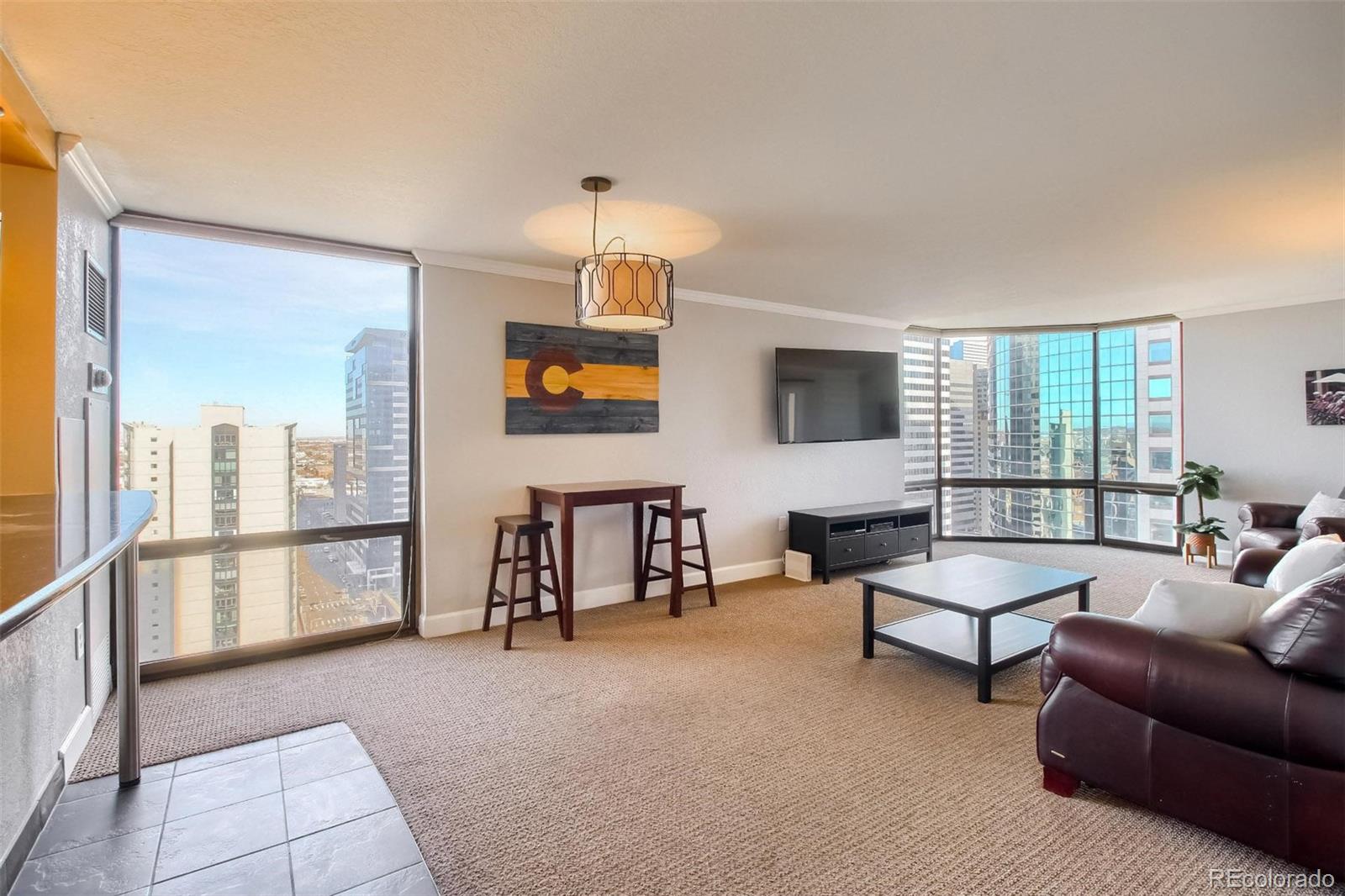 1625 Larimer Street Unit: 2505