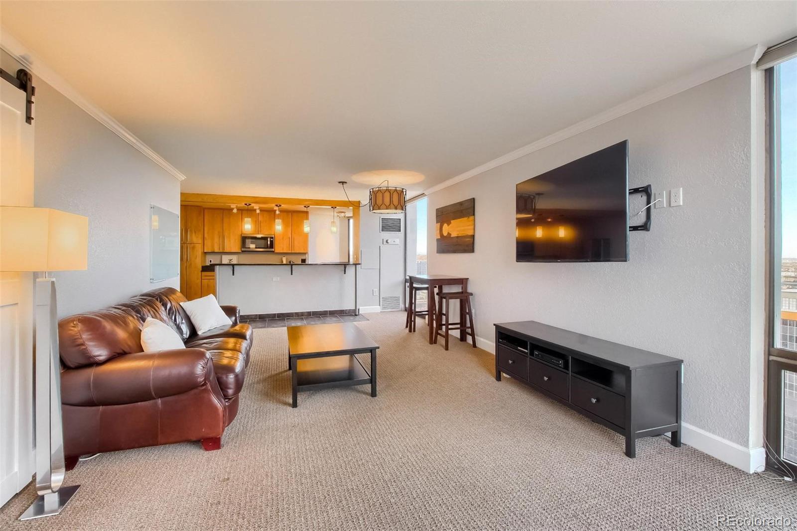 1625 Larimer Street Unit: 2505