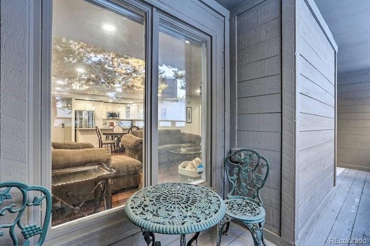 23538 Pondview Place Unit: B