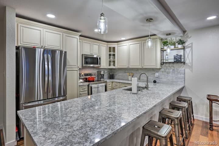 23538 Pondview Place Unit: B