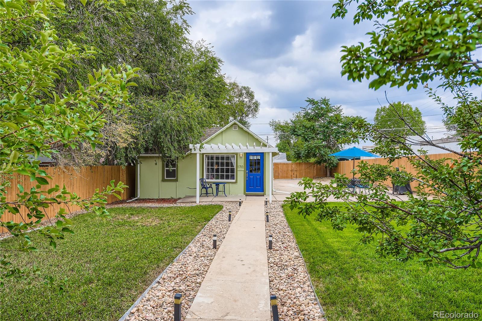 170 S Raleigh Street