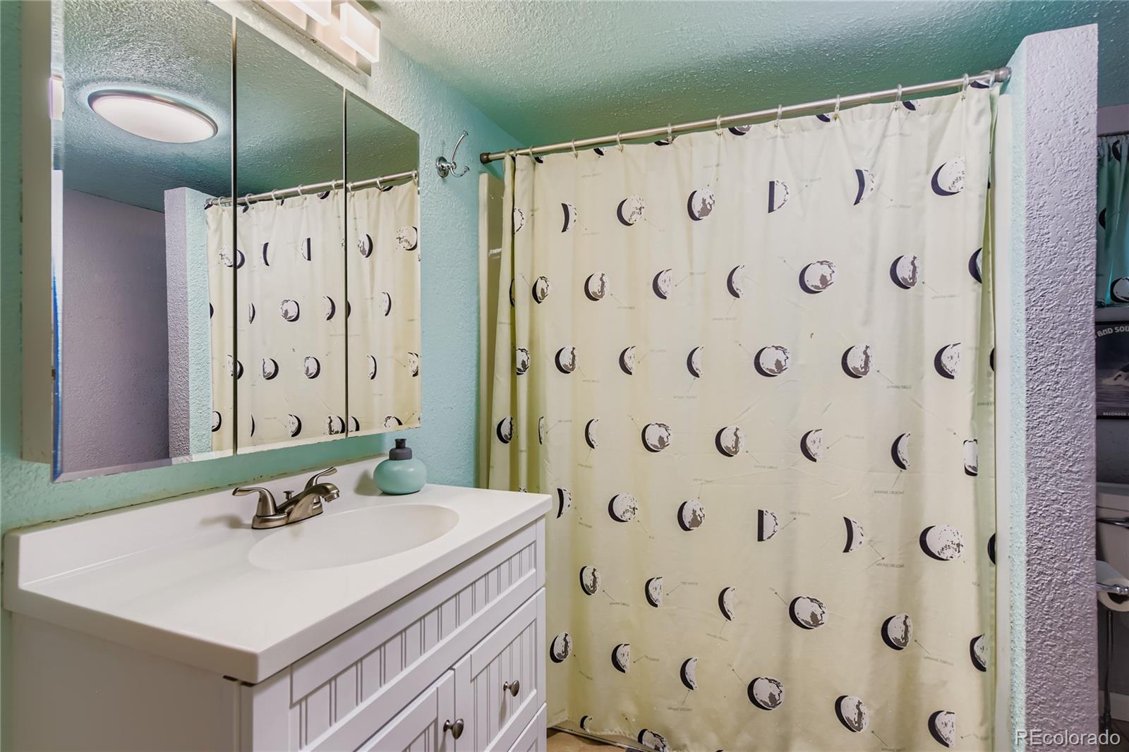 170 S Raleigh Street