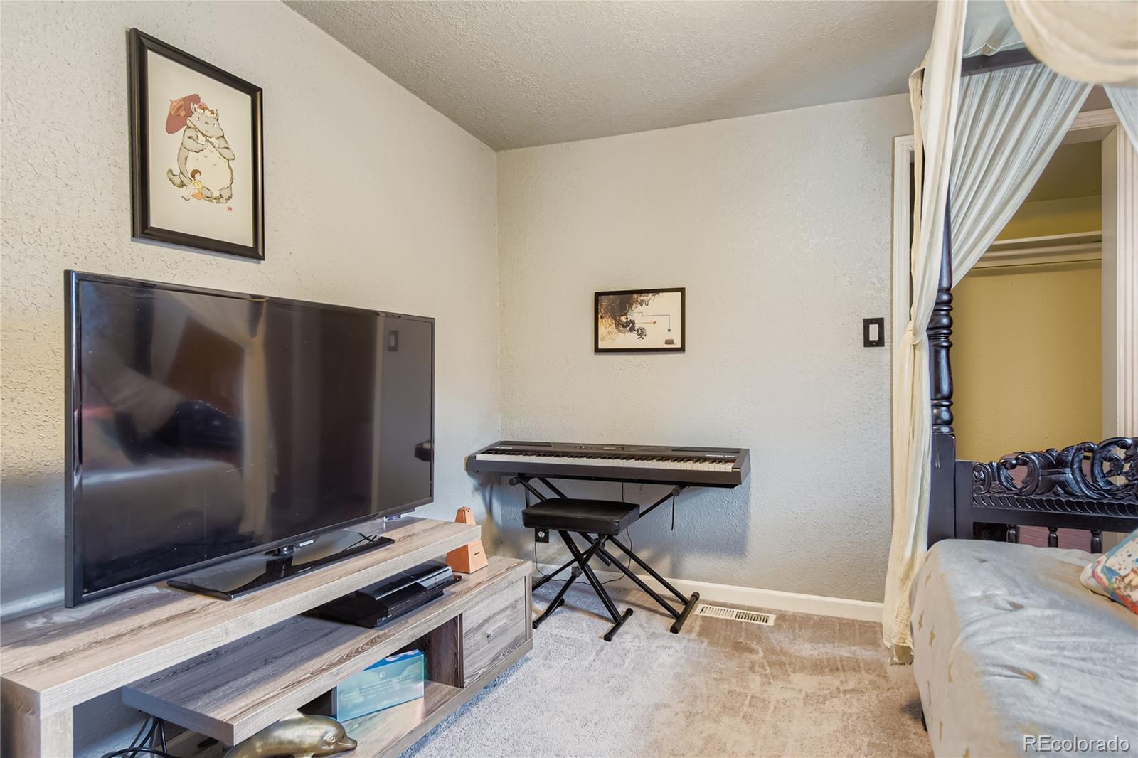 170 S Raleigh Street