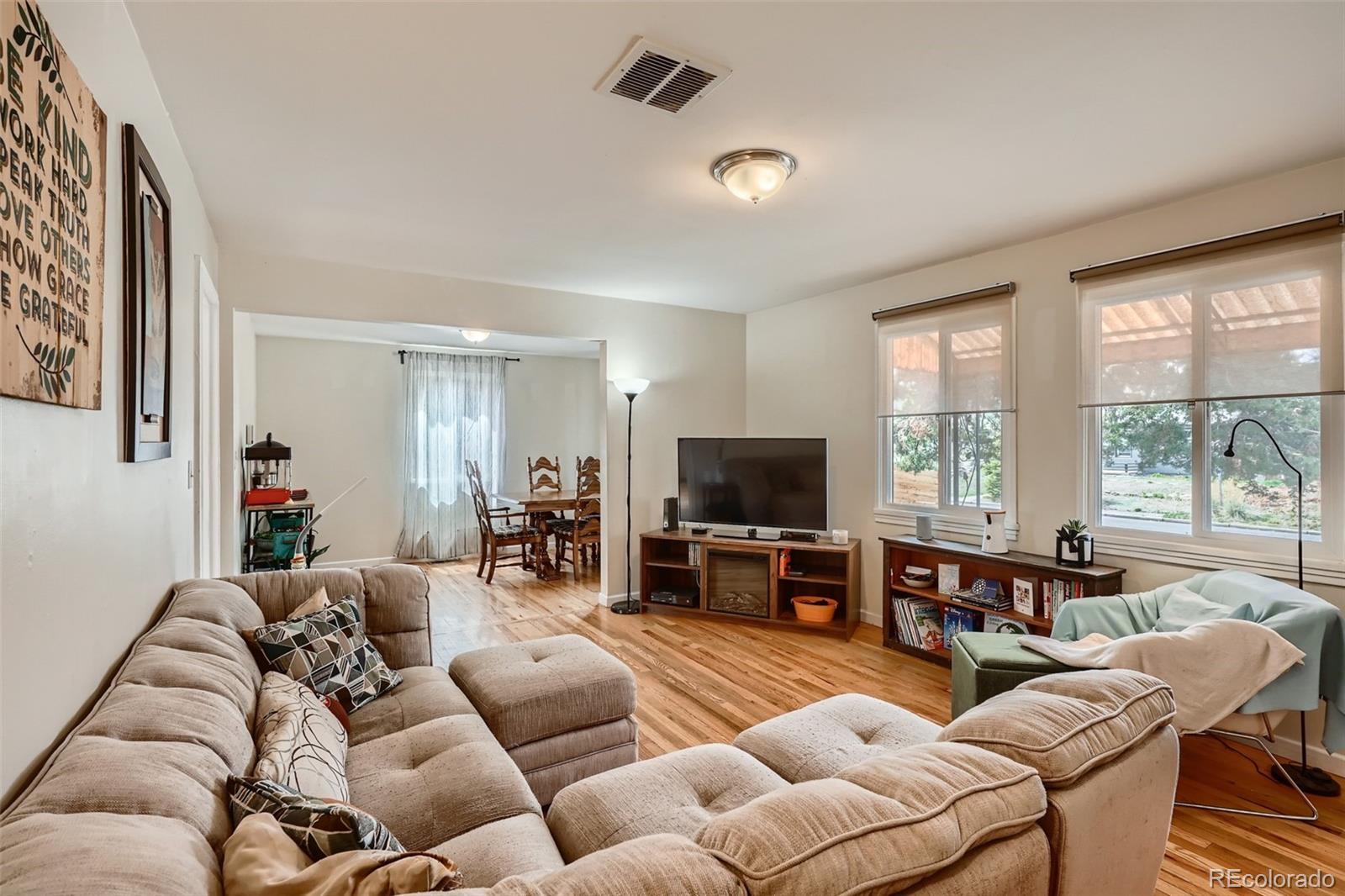 1310 Valentia Street