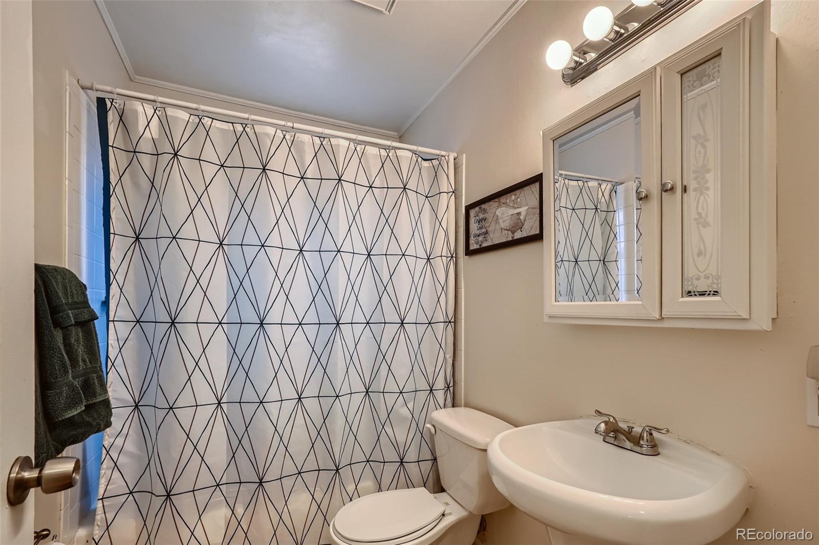 1310 Valentia Street