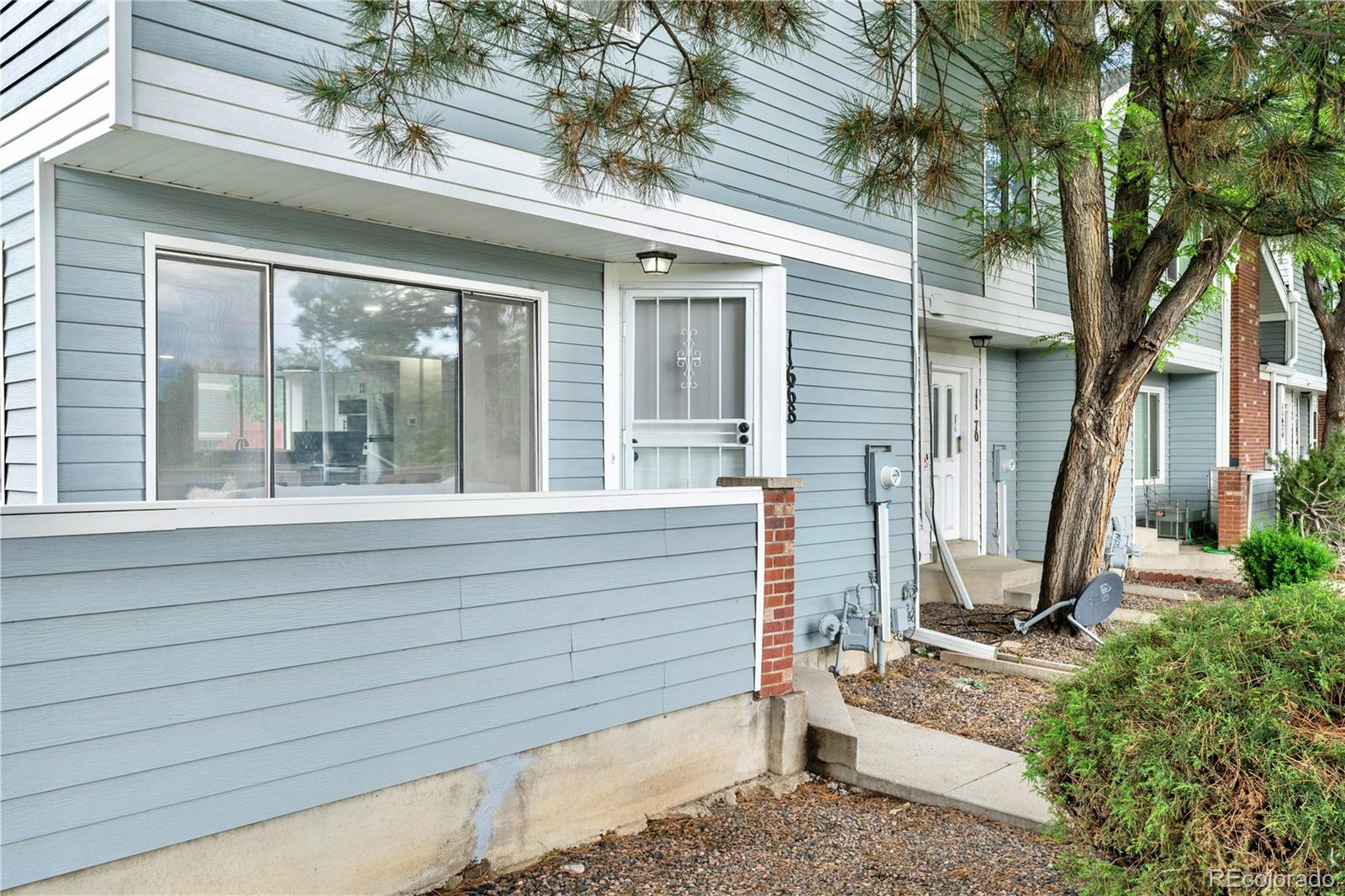 11668 E Cedar Avenue