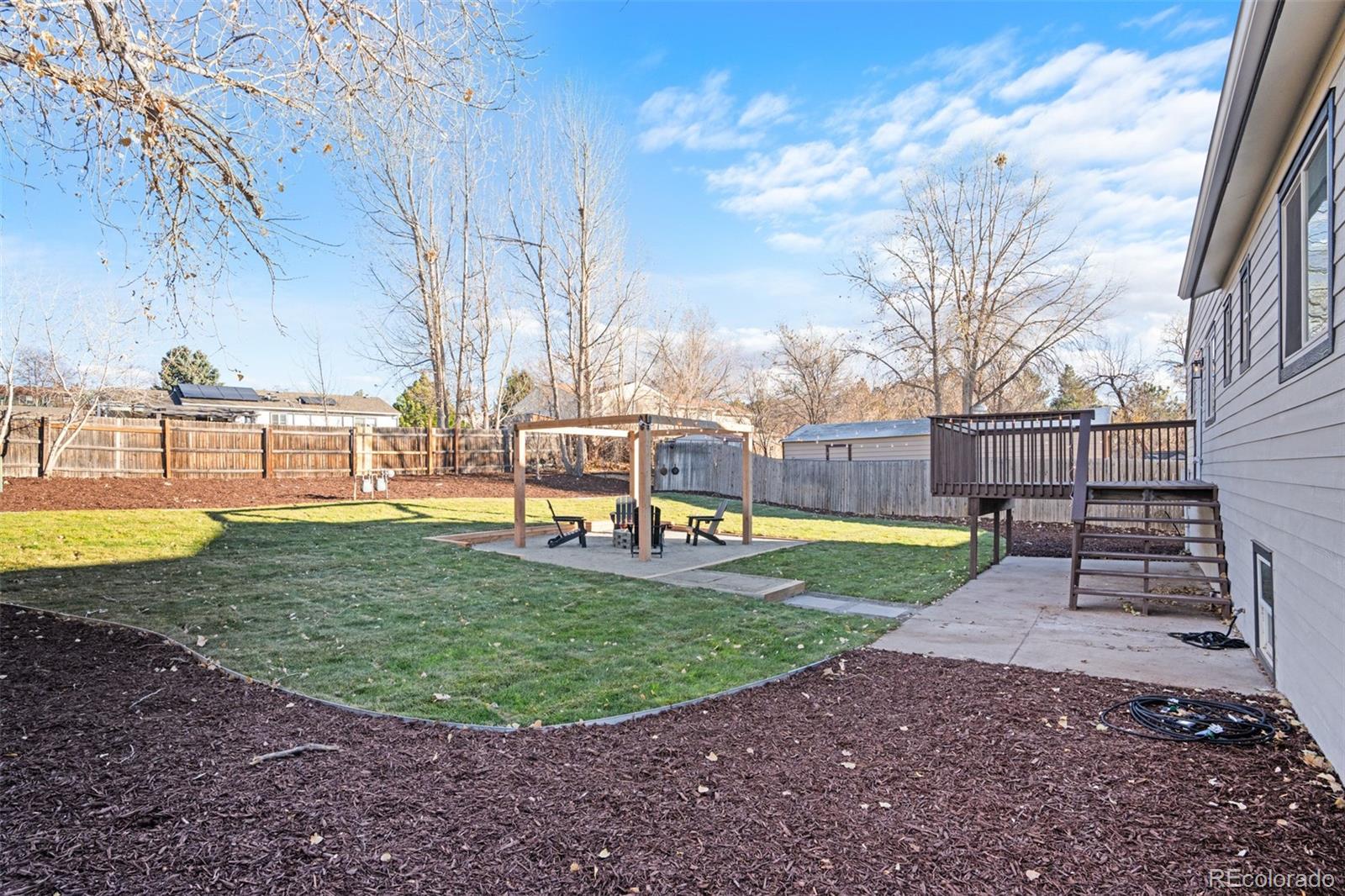 922 Park View Street