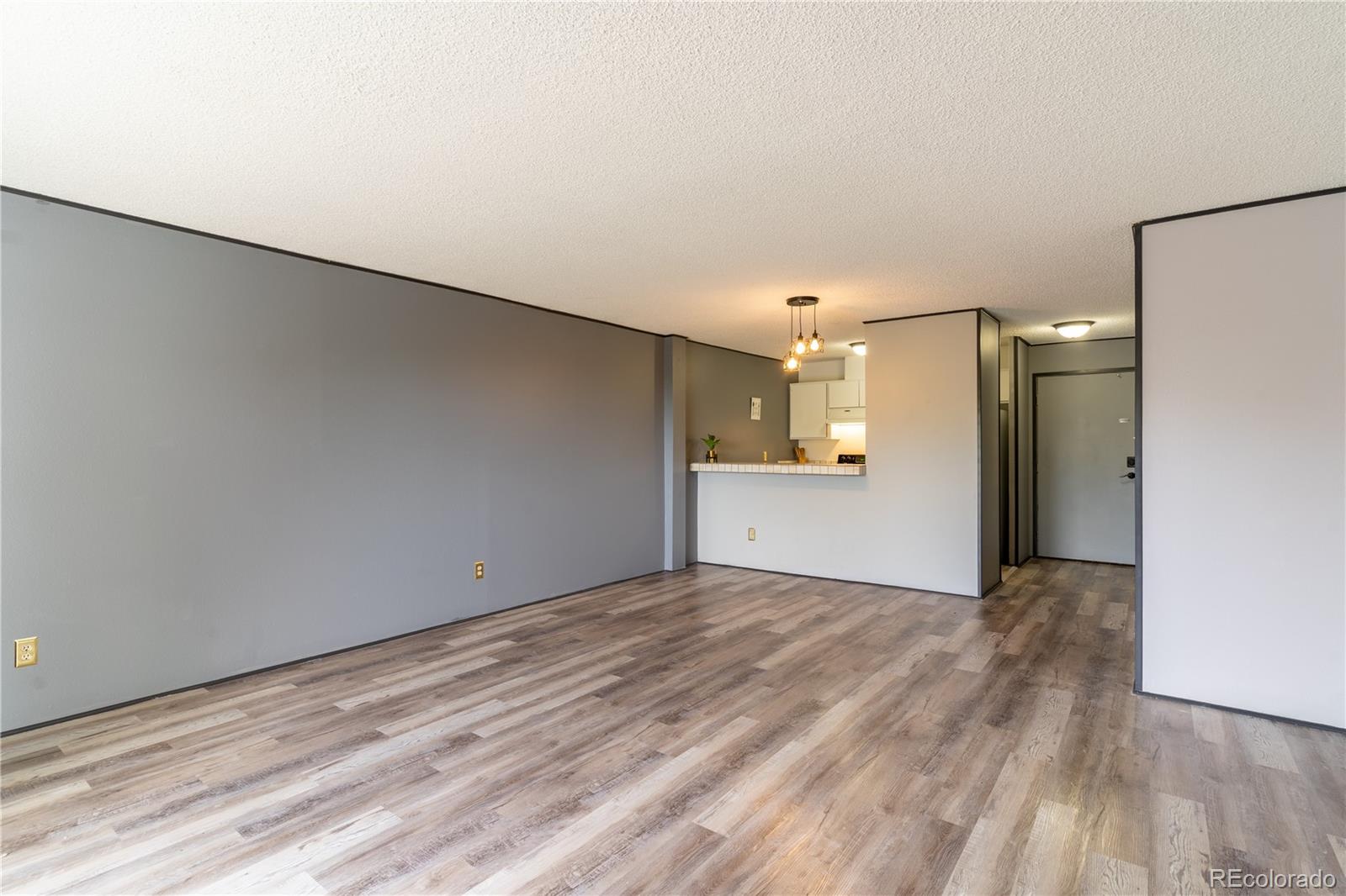 2880 S Locust Street Unit: S505