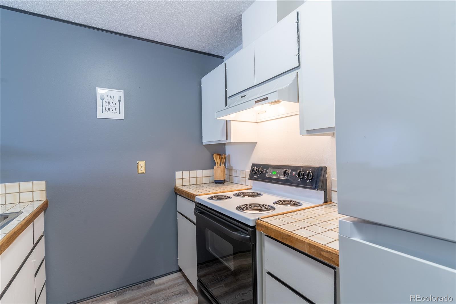 2880 S Locust Street Unit: S505