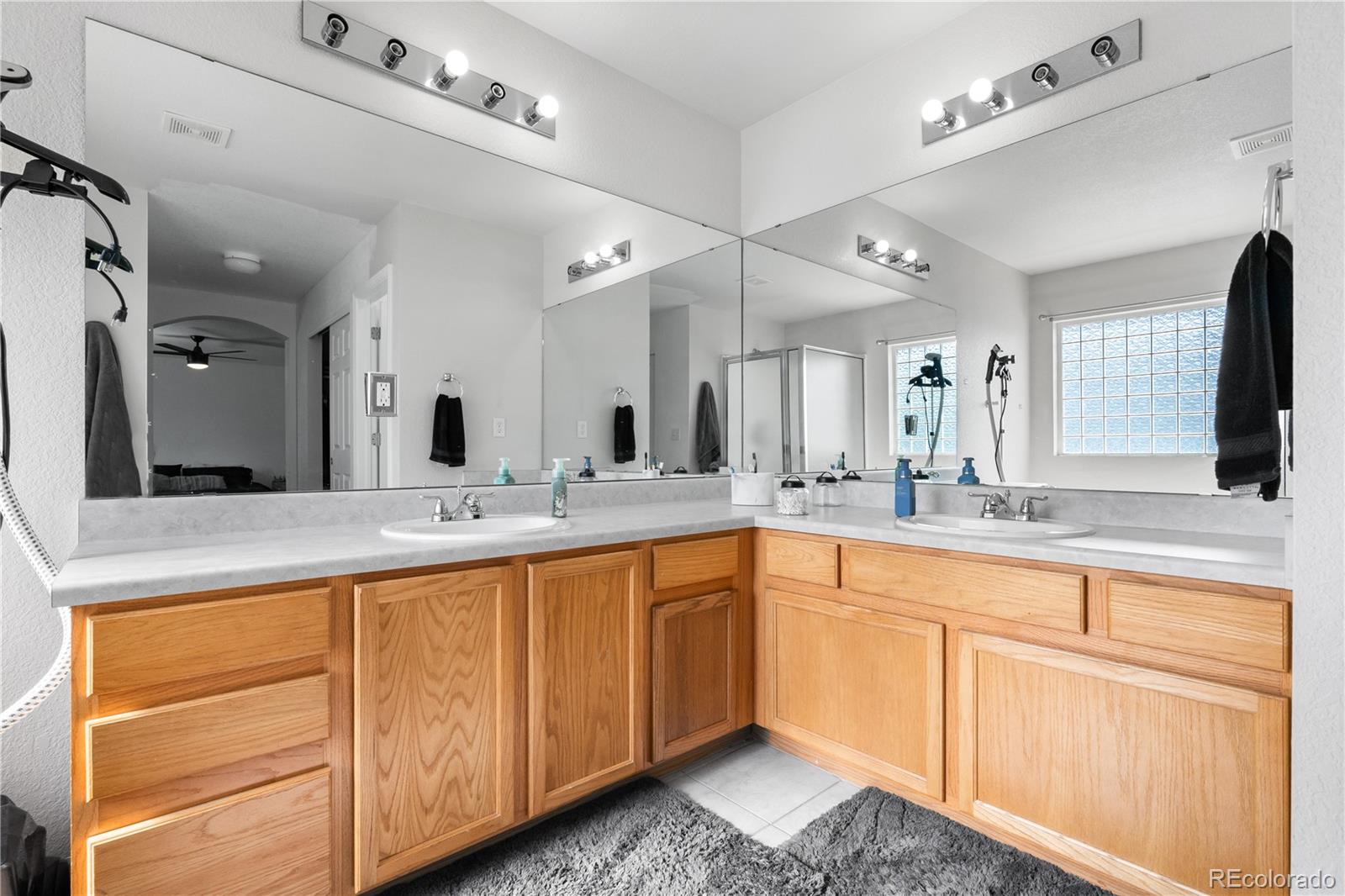 260 Stonehaven Street Circle