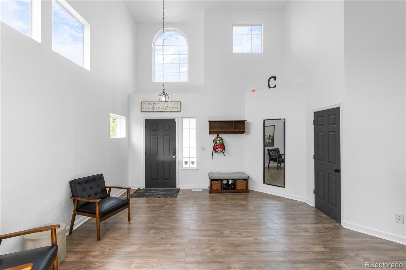 260 Stonehaven Street Circle