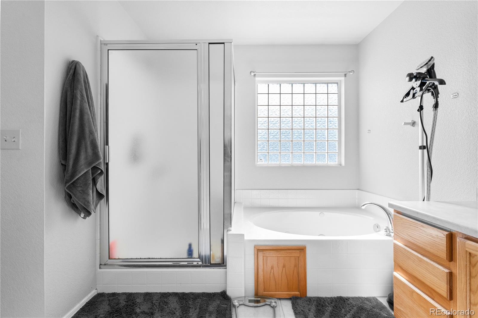 260 Stonehaven Street Circle