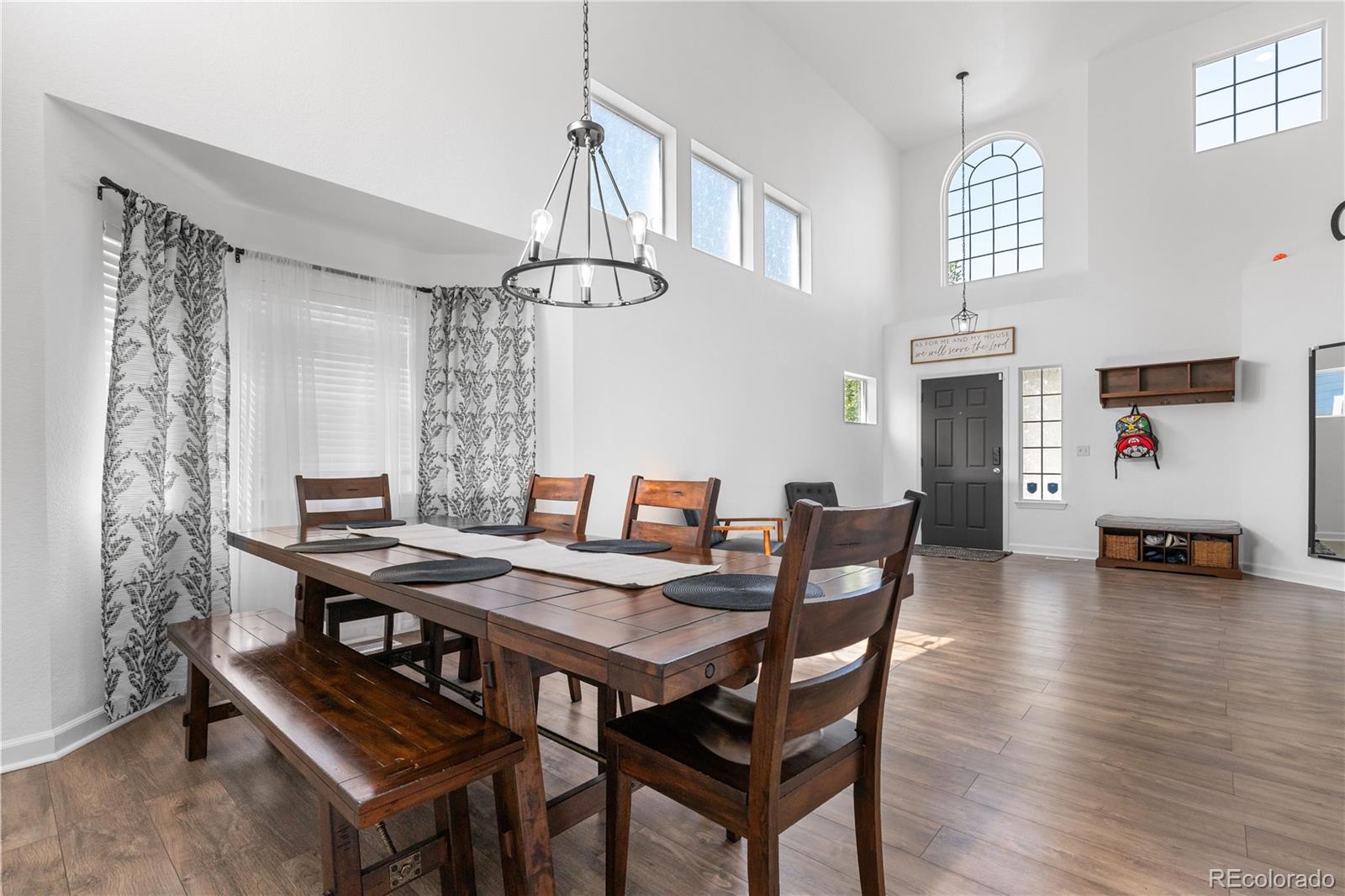 260 Stonehaven Street Circle