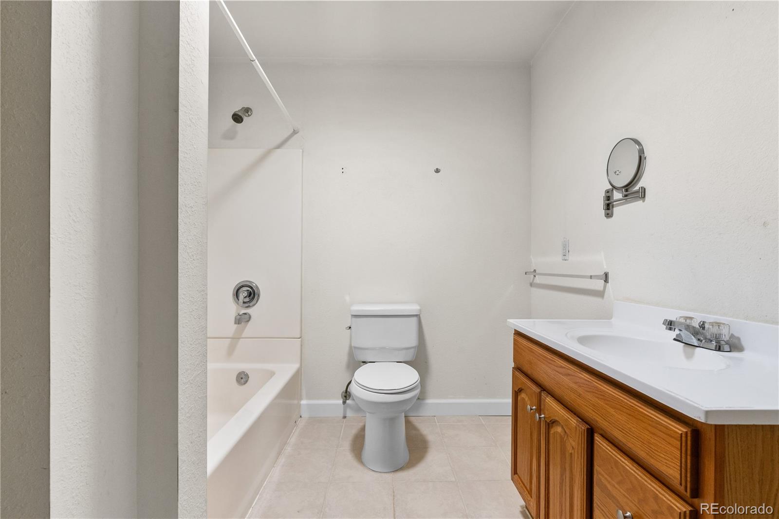 260 Stonehaven Street Circle