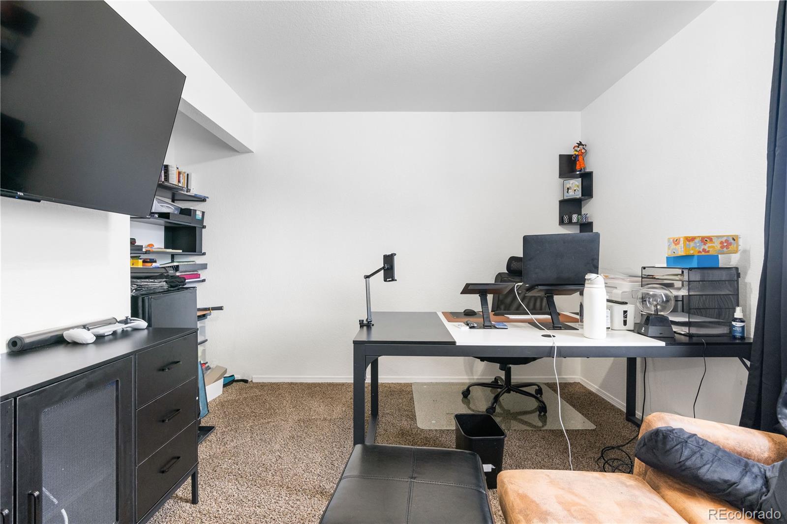 260 Stonehaven Street Circle