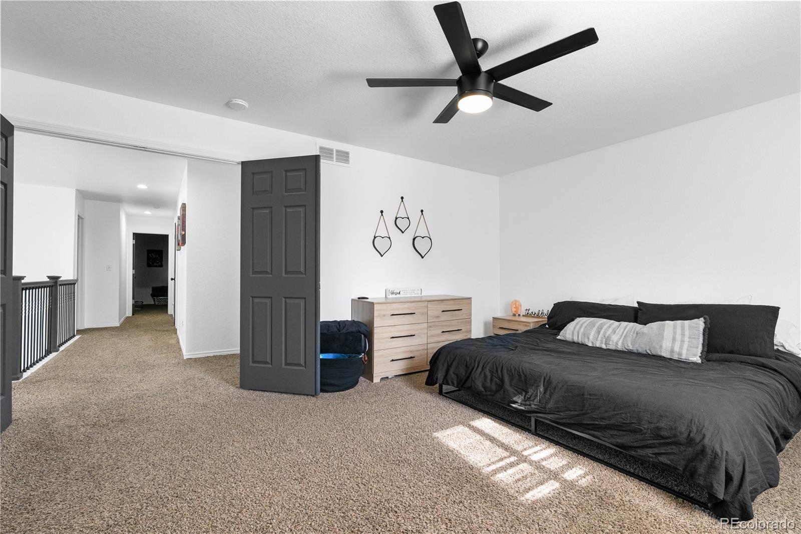 260 Stonehaven Street Circle