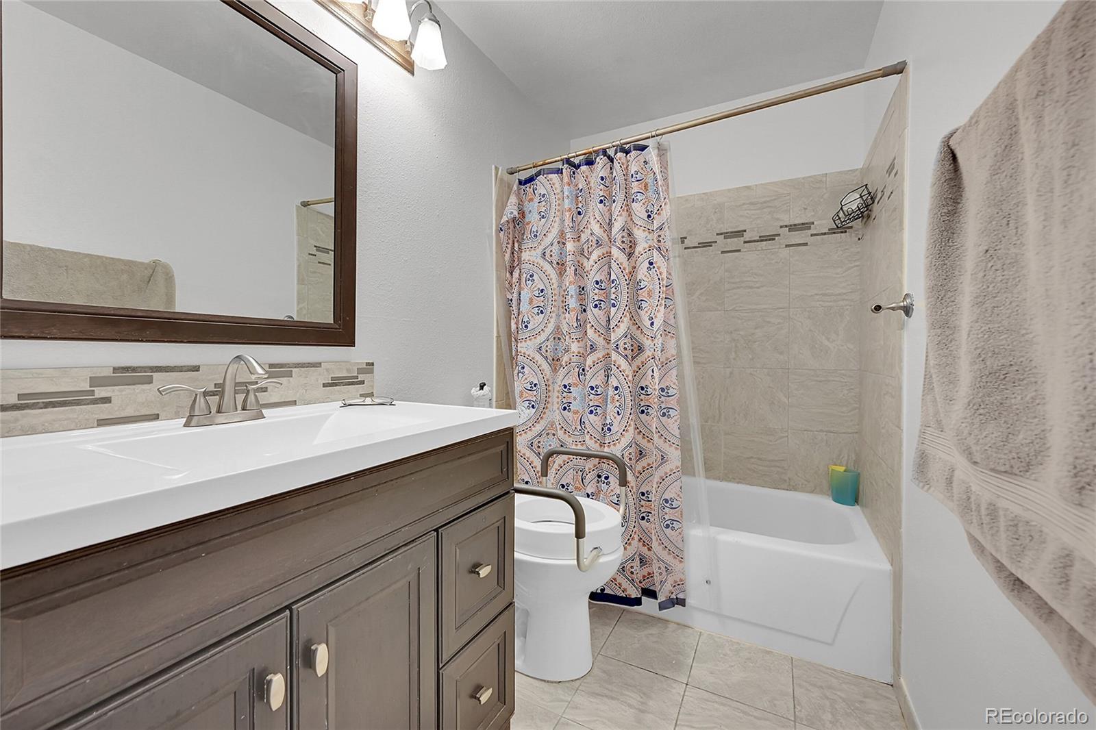 4673 S Crystal Way Unit: A