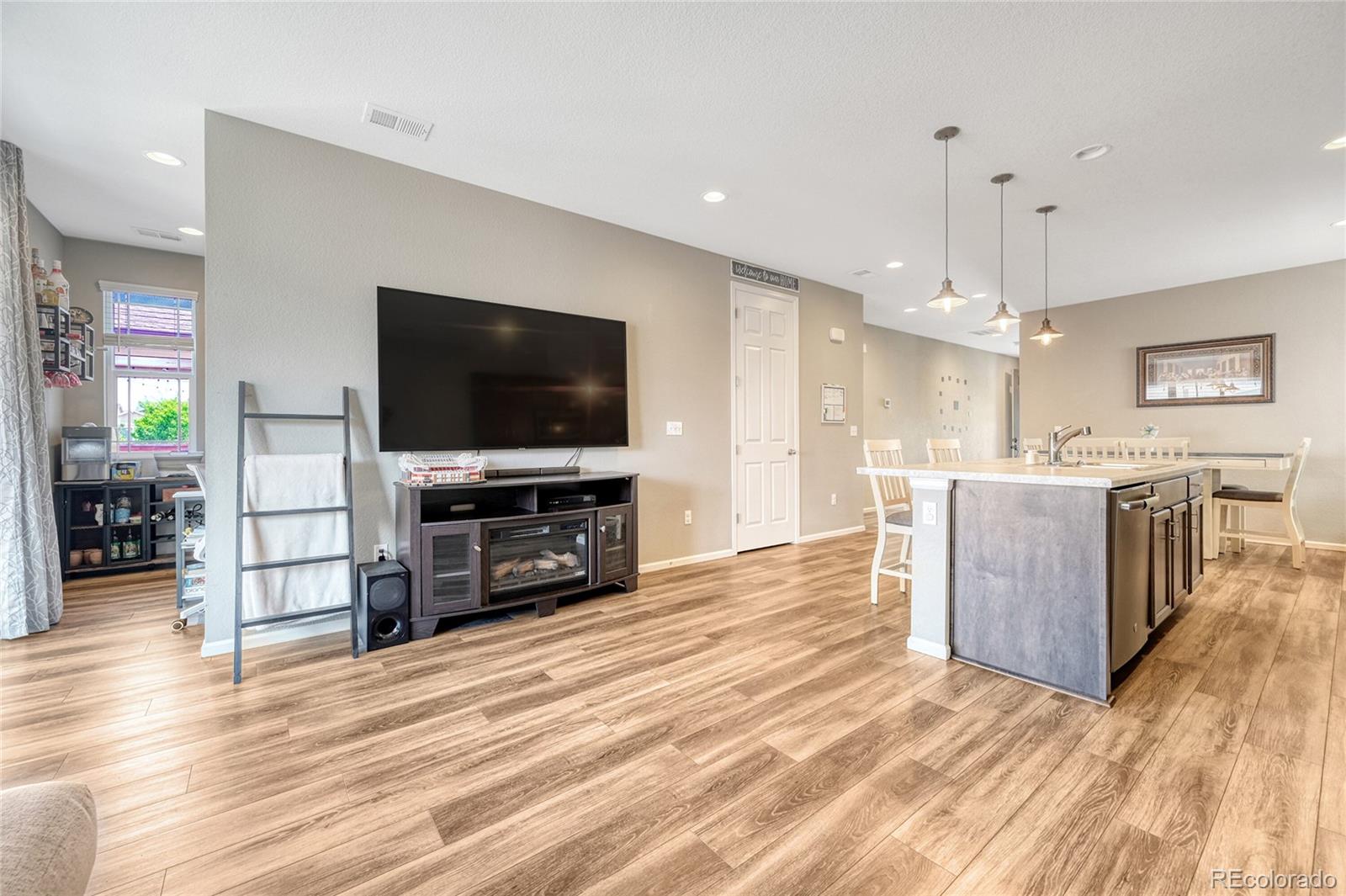 25641 E Bayaud Place