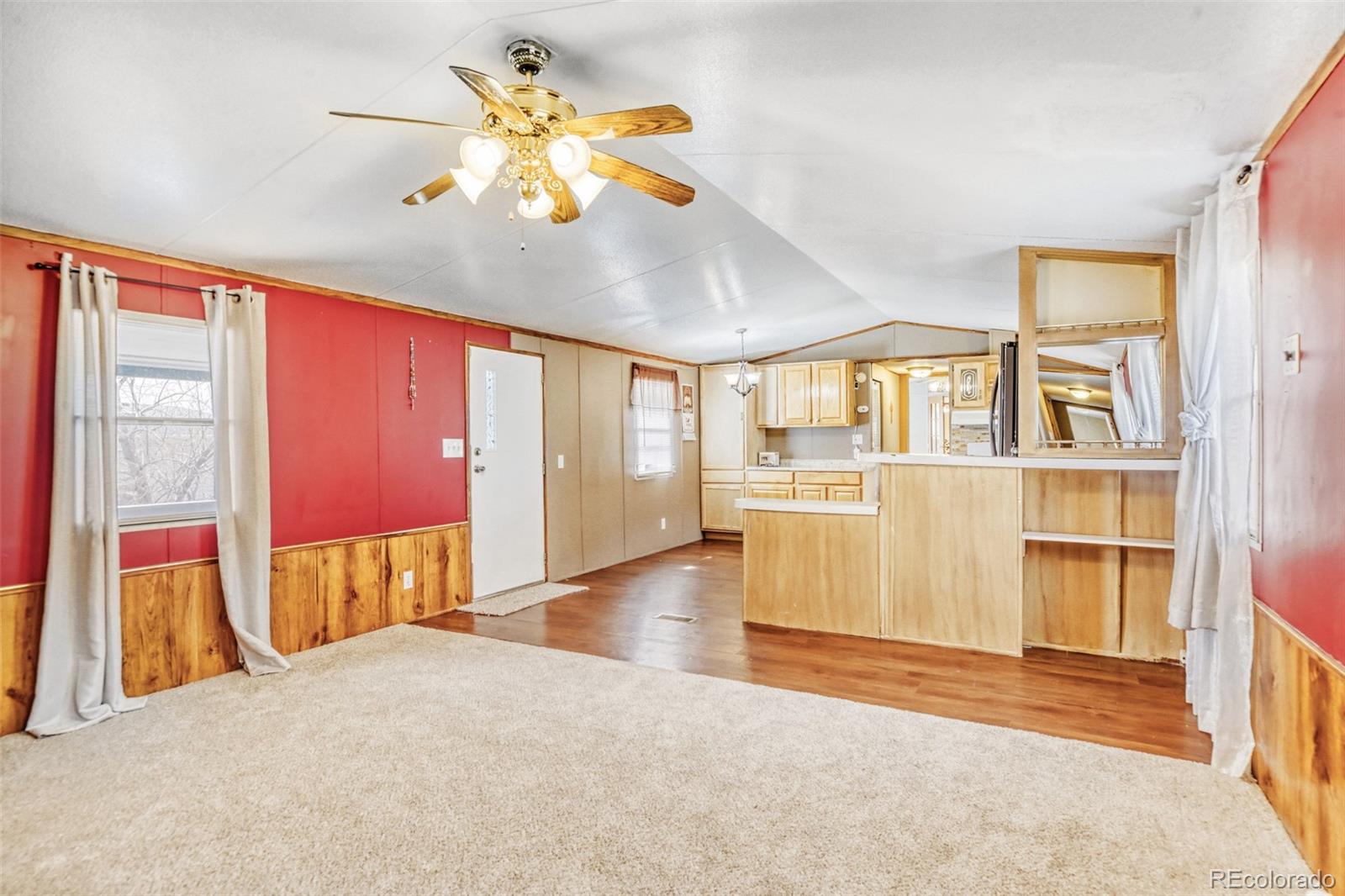 10201 Riverdale Roads
