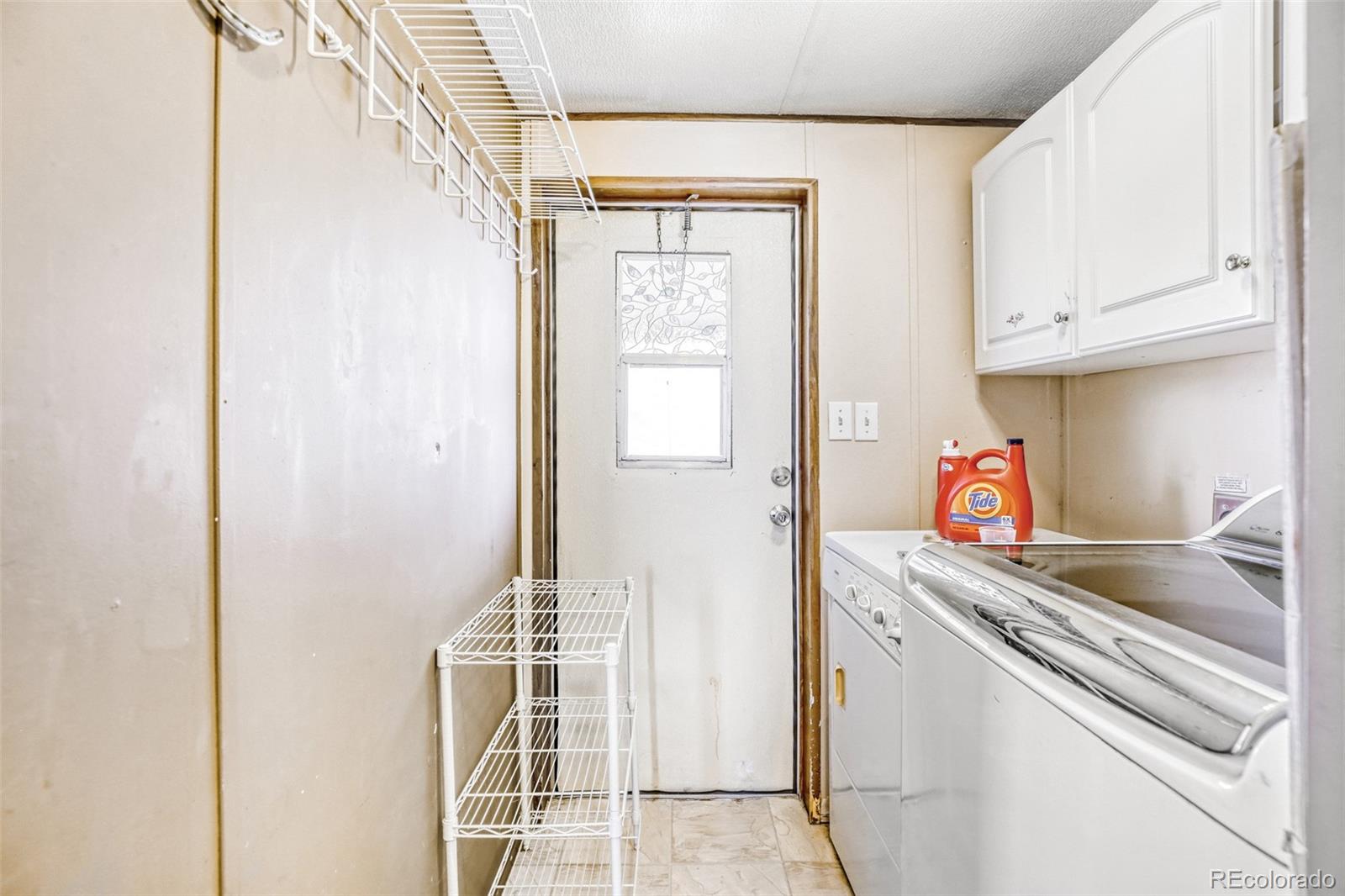 10201 Riverdale Roads