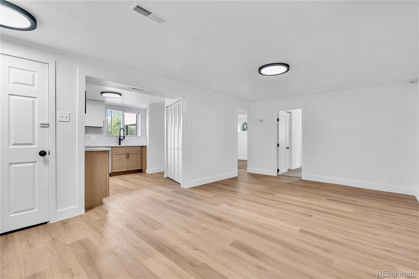 882-888 Wolff Street