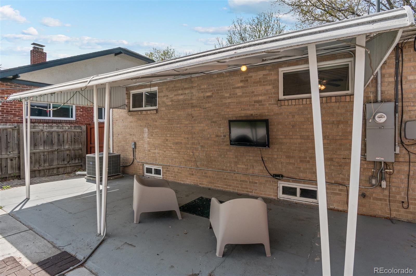 1650 Harrison Street