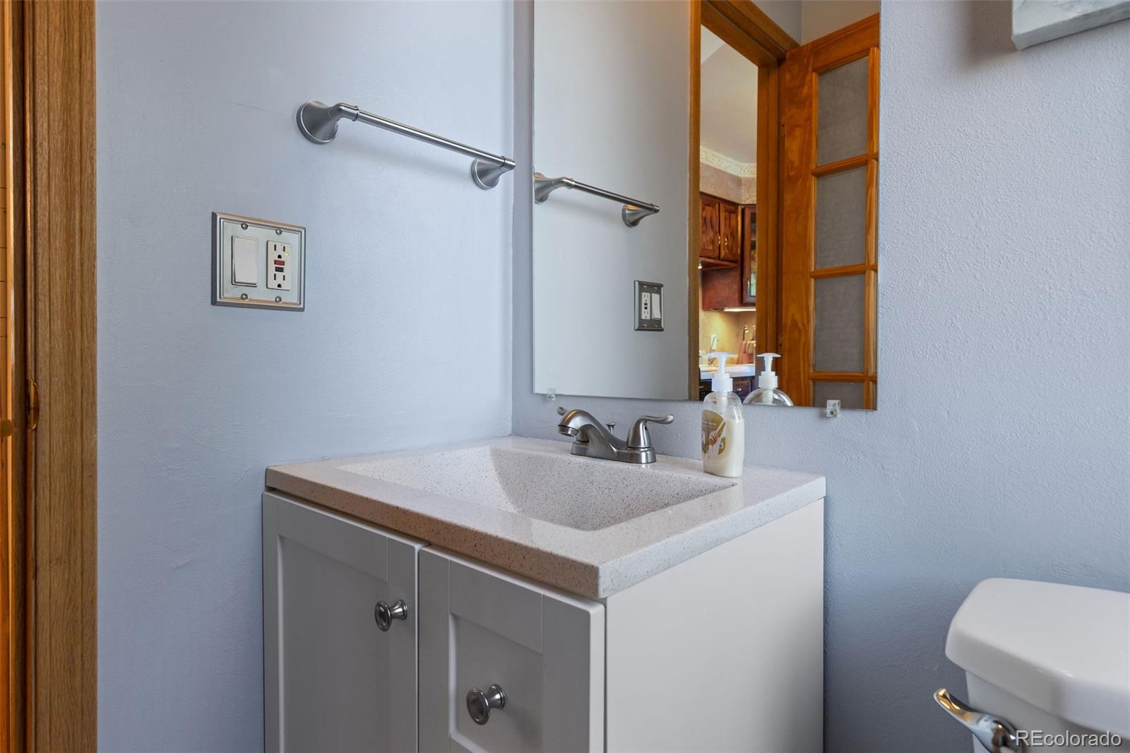 1811 S Quebec Way #98