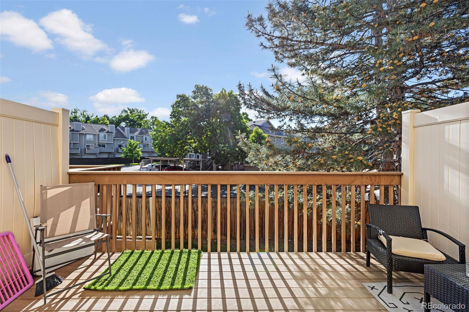 1811 S Quebec Way #98