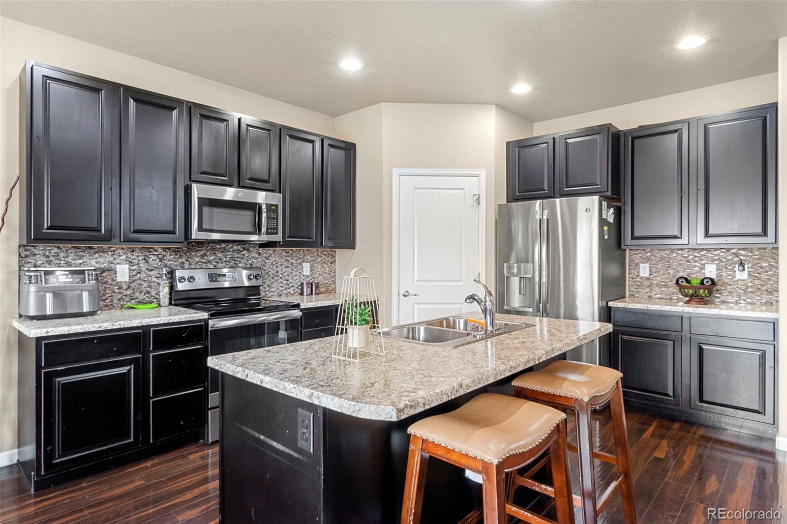 972 Settlers Drive
