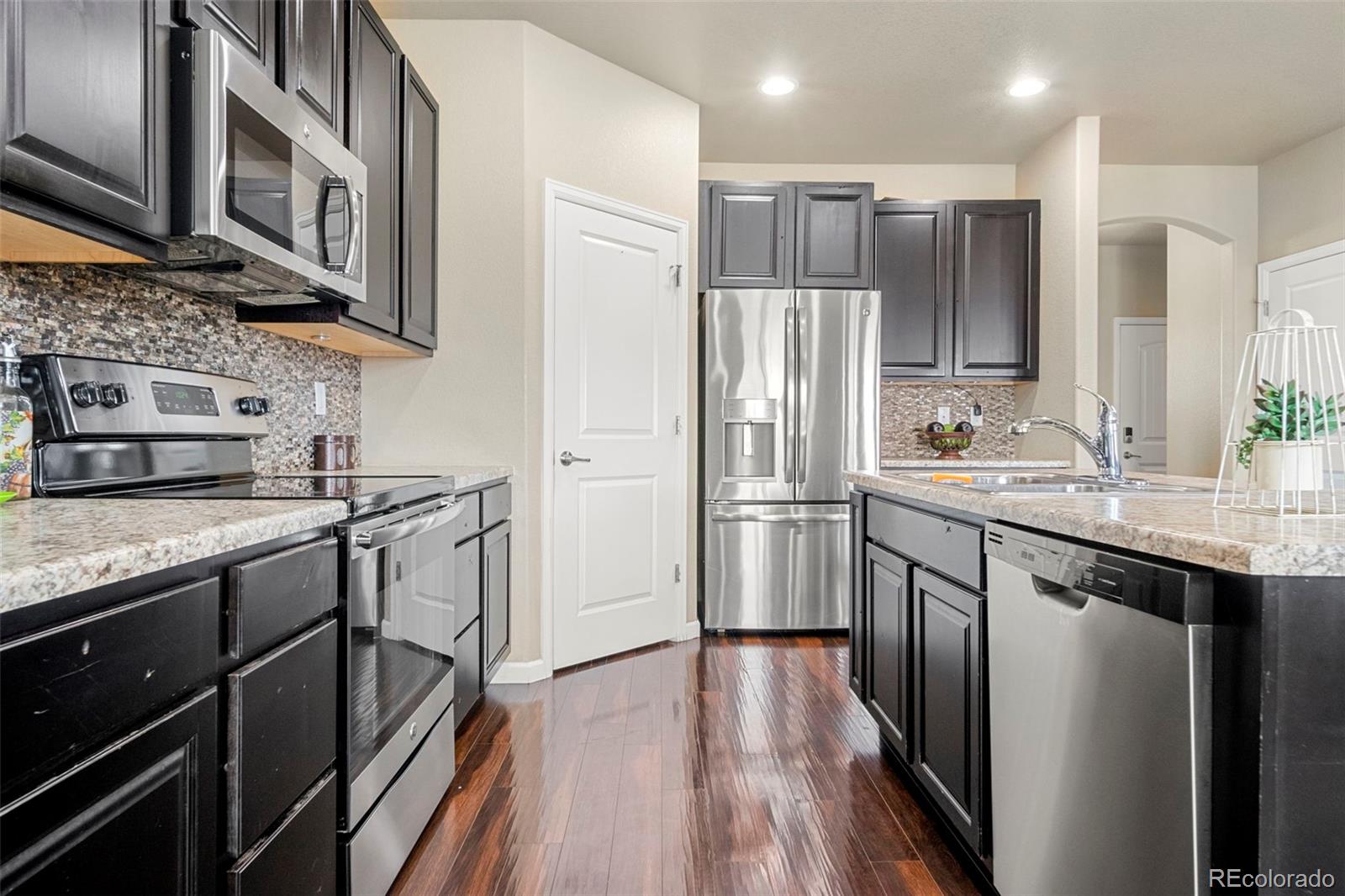 972 Settlers Drive