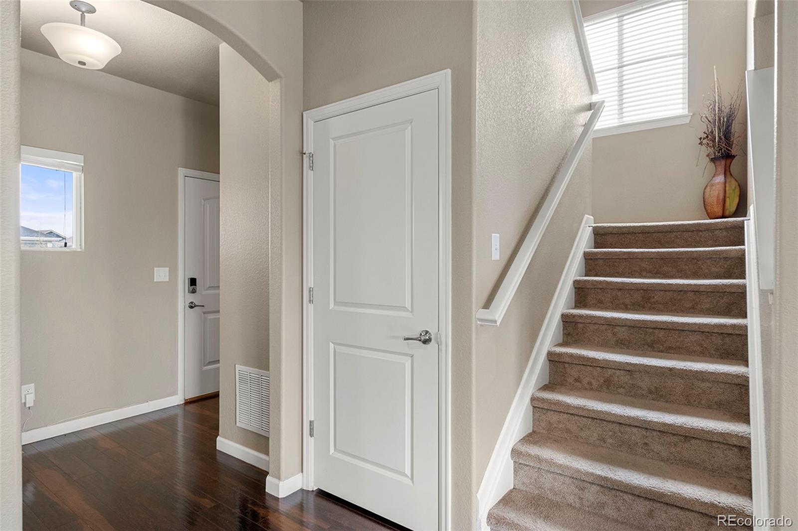 972 Settlers Drive