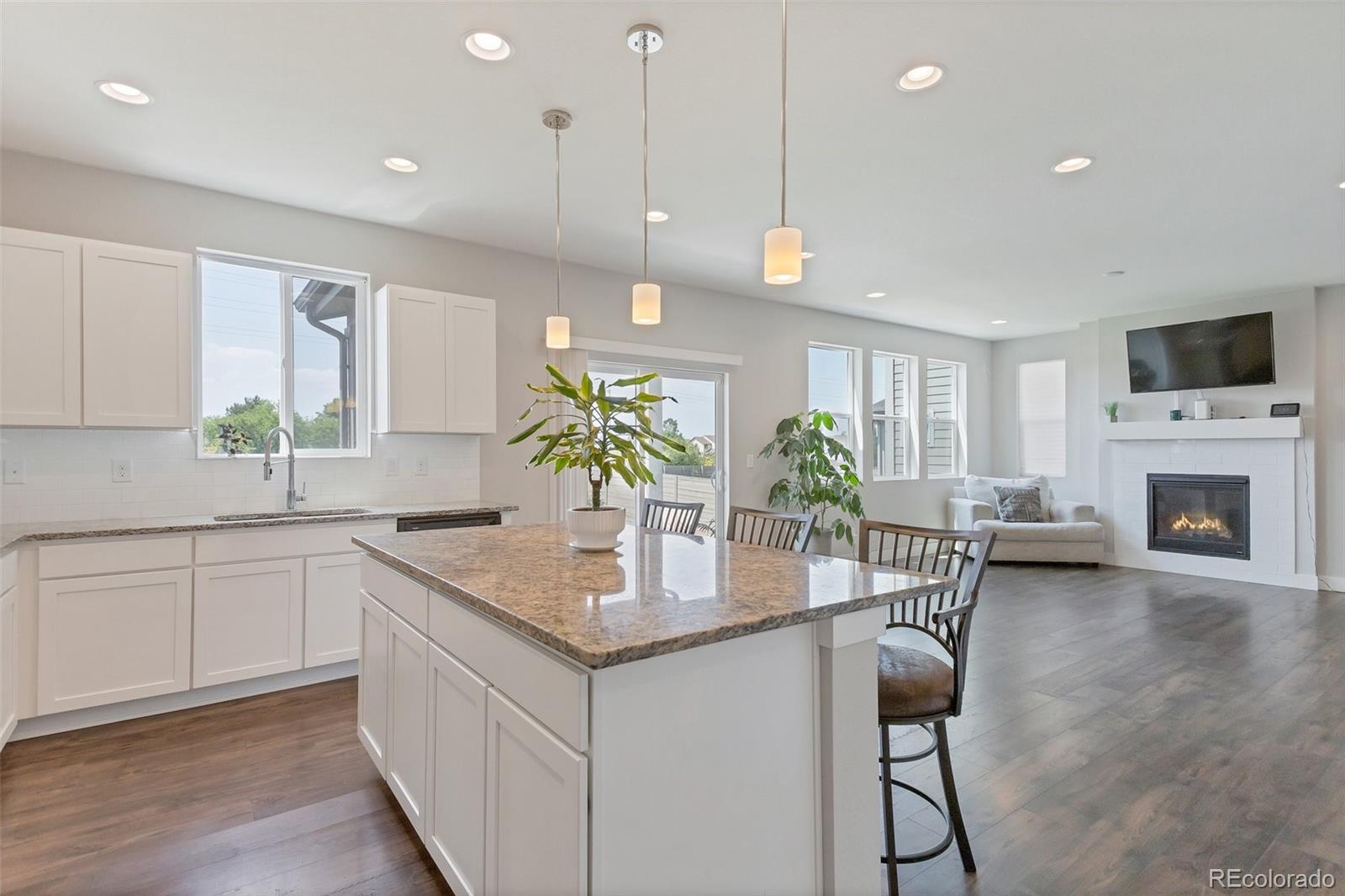 4707 Hannibal Street