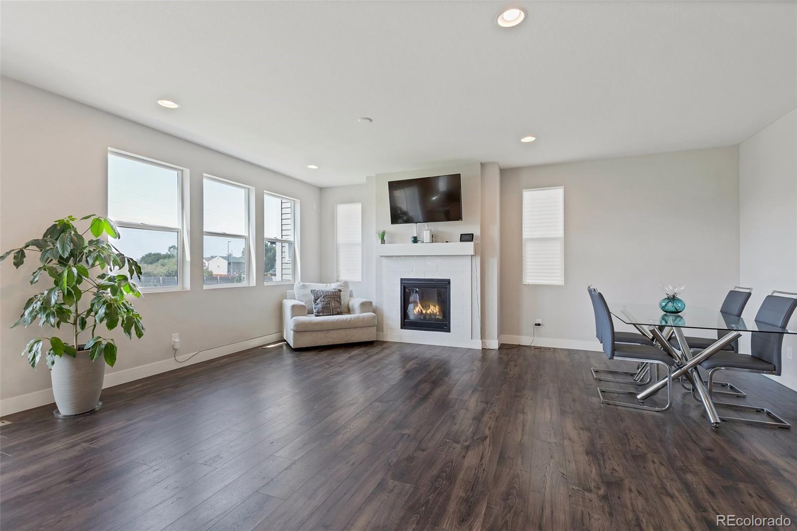 4707 Hannibal Street