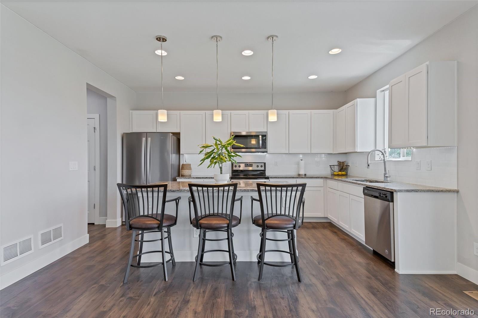 4707 Hannibal Street