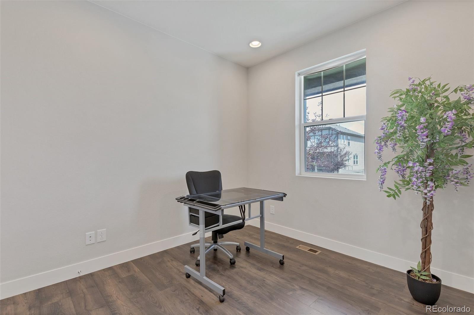 4707 Hannibal Street