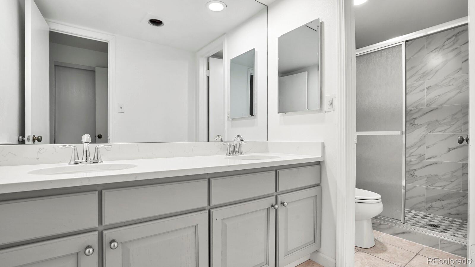 7250 Eastmoor Drive Unit: 104