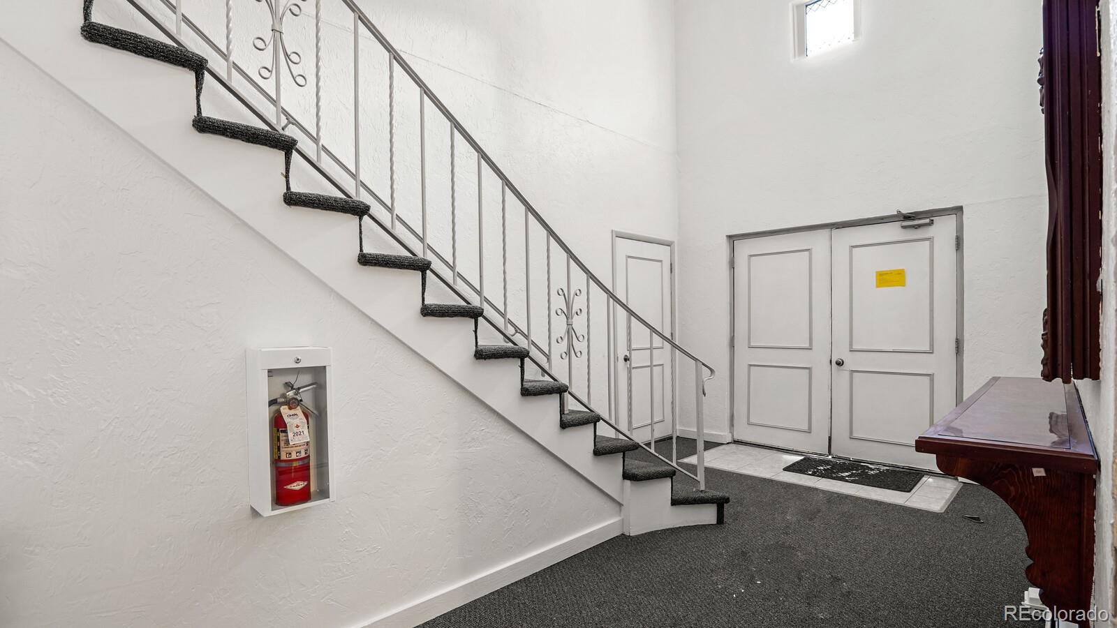 7250 Eastmoor Drive Unit: 104