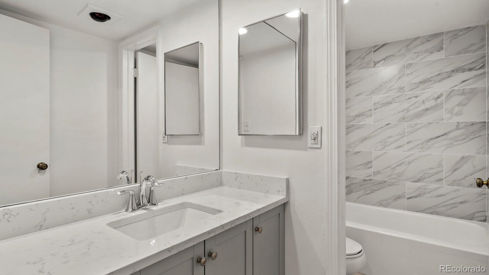 7250 Eastmoor Drive Unit: 104